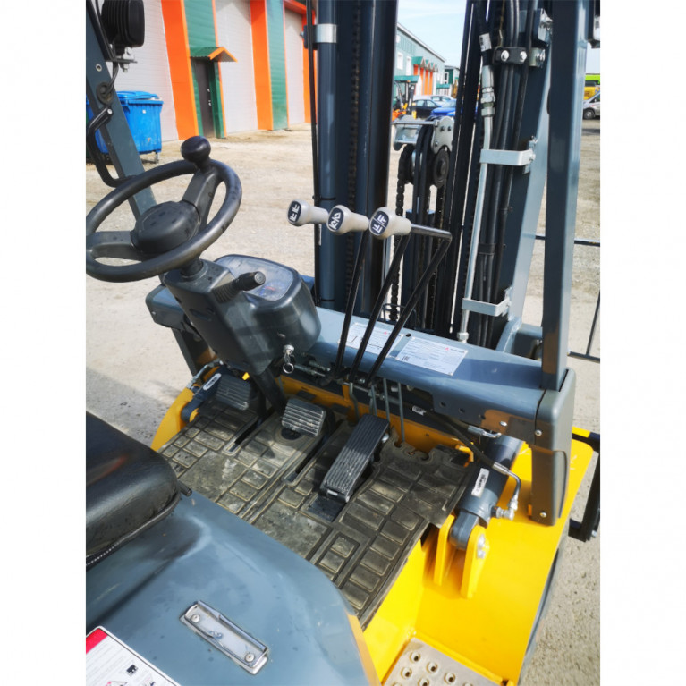 Вилочный погрузчик Aurora Forklift CPCD18, 2023
